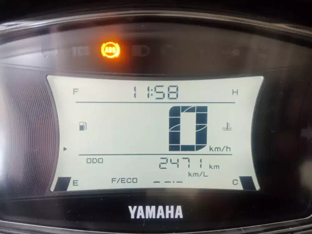 KM ASLI 2RB PERAK! NEW NMAX ABS KEYLESS B TANGKOT PAJAK PANJANG MULUS!