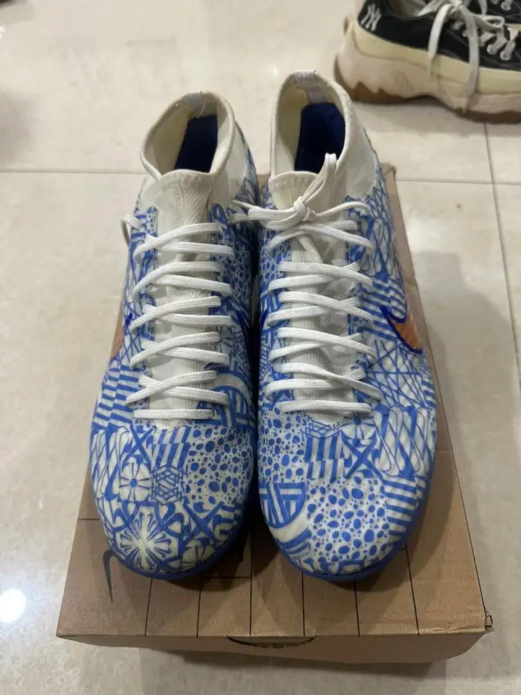 Sepatu Nike futsal