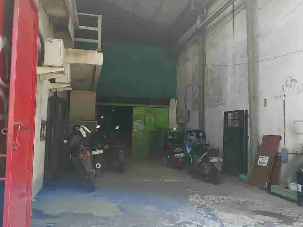 Dijual gudang di area super strategis dekat pintu TOL di tanggerang selatan