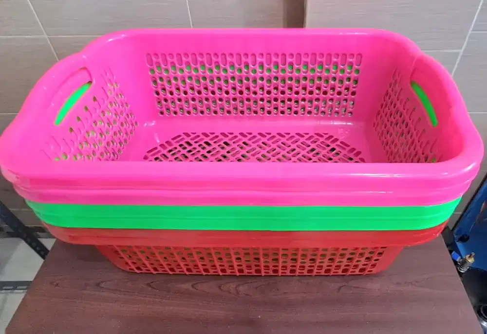 27. Jual Rugi, Cepat, Murah: Perlengkapan Laundry & Rumah Tangga