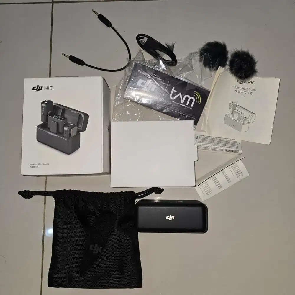 DJI MIC Gen 1 (2 TX + 1 RX) Wireless Audio Microphone