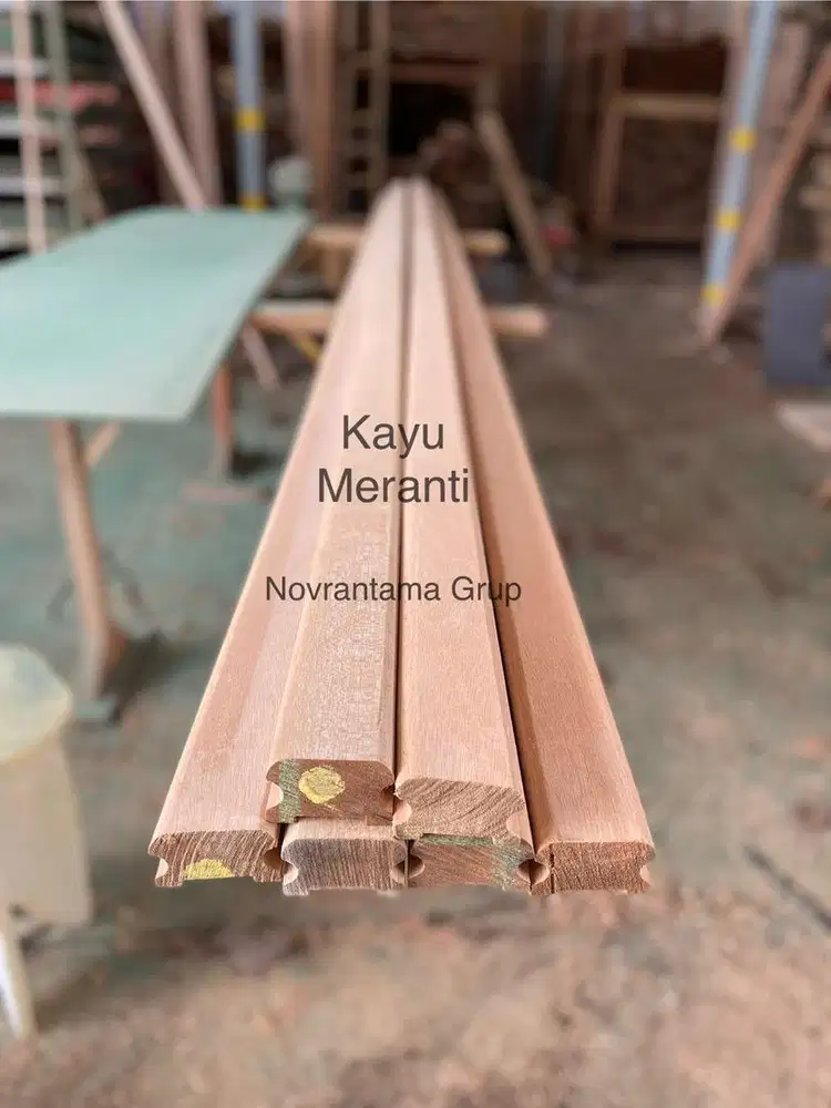Hand ralling tangga kayu meranti / pegangan tangga kayu meranti