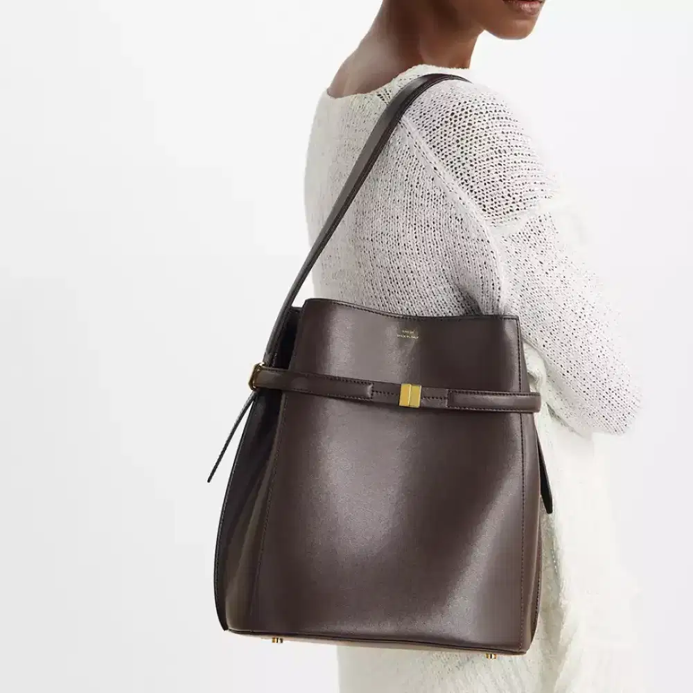 Toteme bag color in Bark