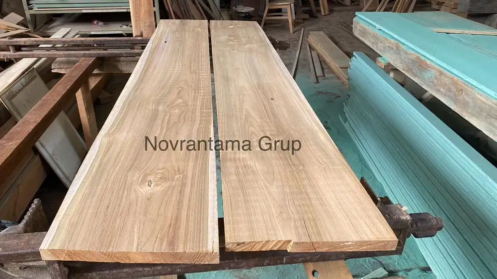 Papan kayu jati asli 2x30x200 cm / papan kayu jati pilihan terbaik