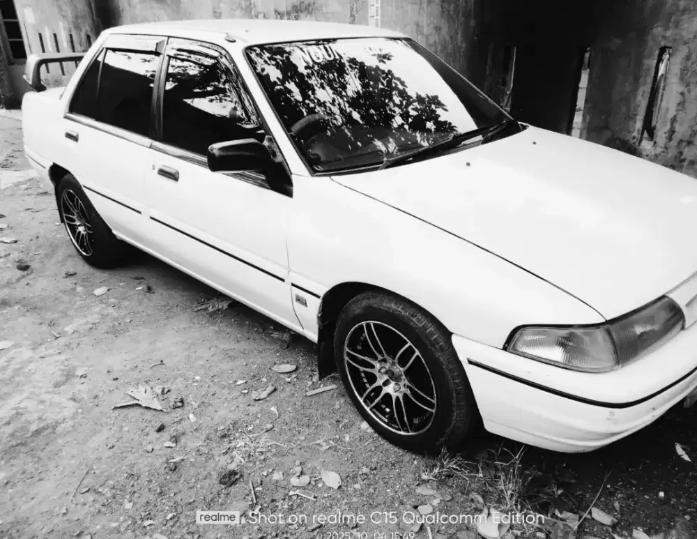 FORD LASER GL 1995