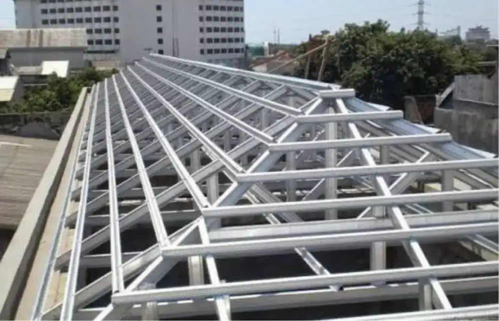 Spesialis plafon, wall molding, skat partisi, baja ringan, dan cat