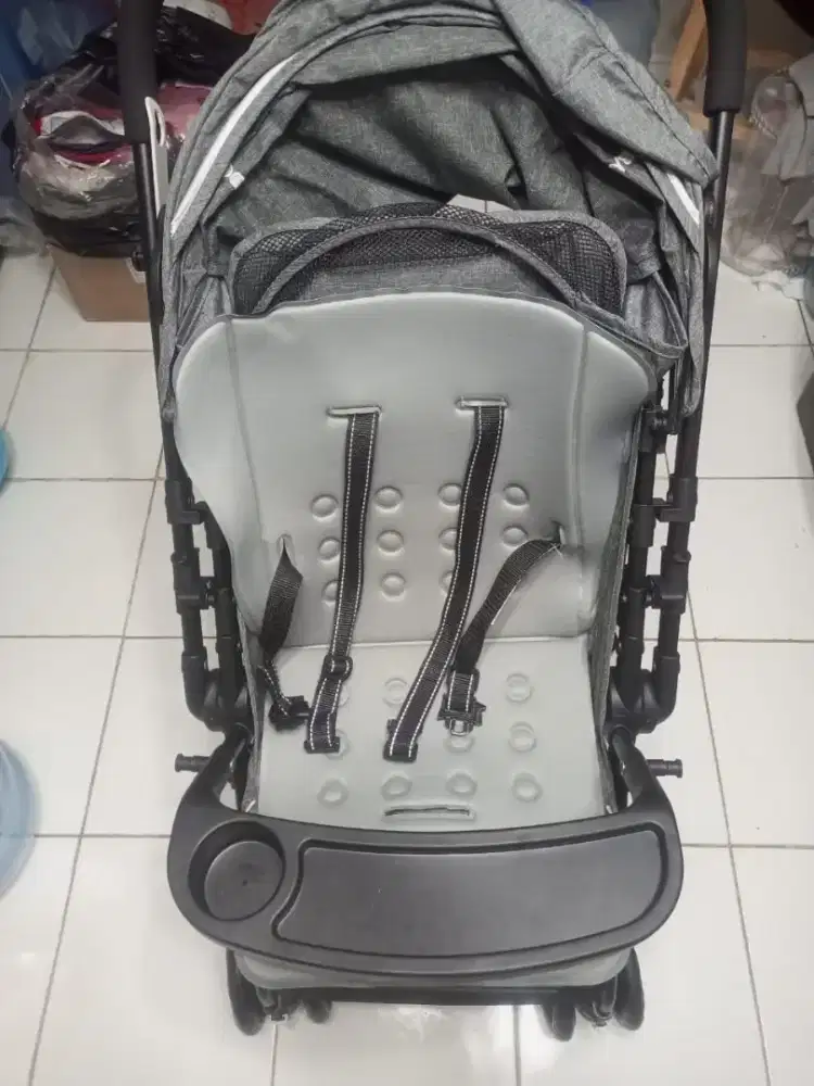 Dijual stroller bayi bisa sampai 3 tahun