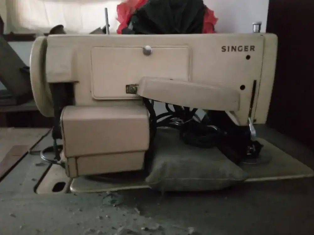 Jual Mesin jahit jadul th 80an