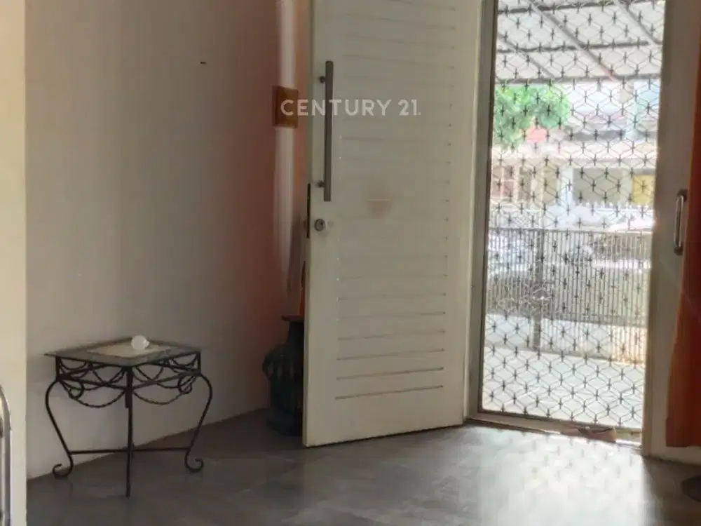 Disewakan Per Tahun Rumah Bagus 2 Carport Di Bona Indah Lb Bulus