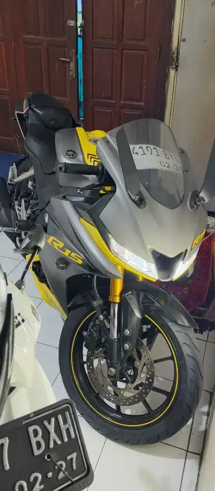 Di jual r15 v3 tahun 2019 pemakaian 2020