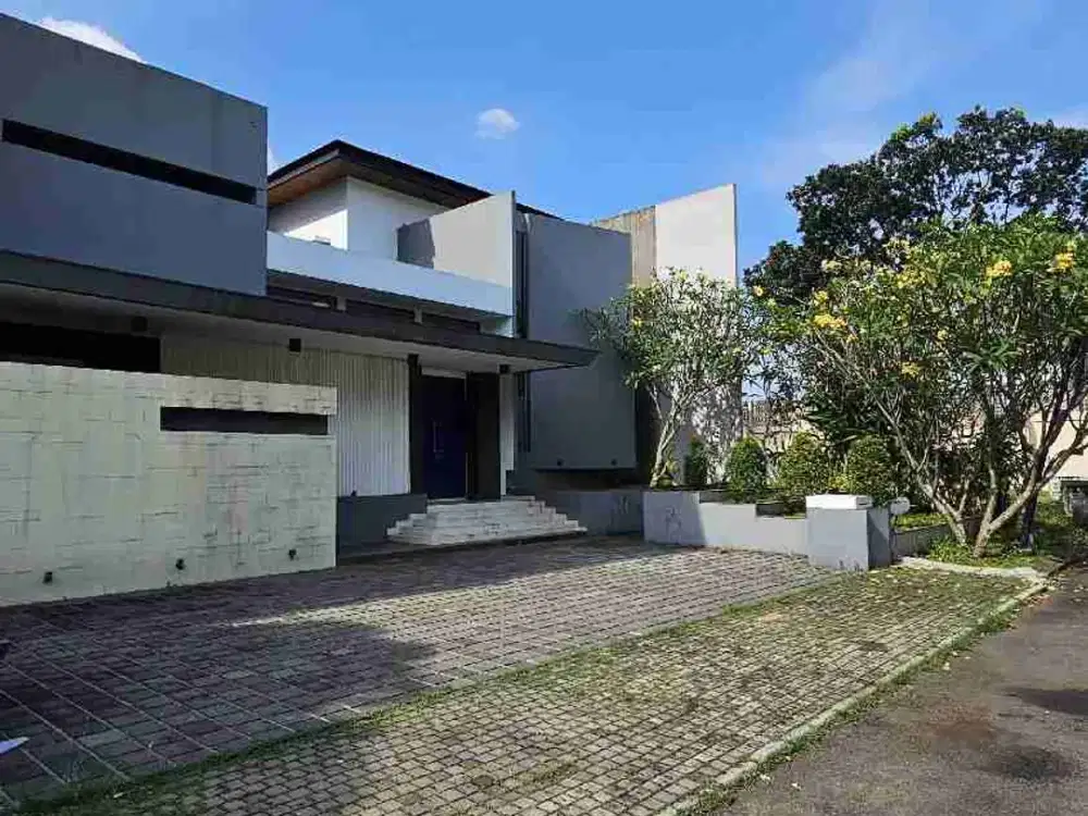 DIJUAL rumah mewah keluarga besar gading serpong