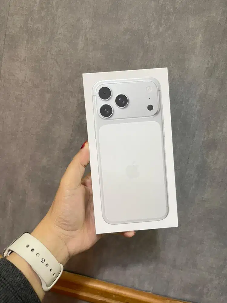 Iphone 17pro max 256 Silver New Garansi Resmi