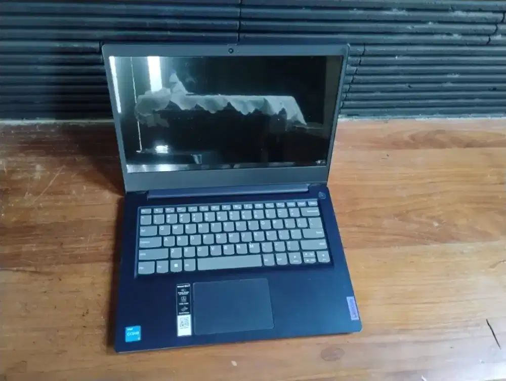 3 jutaan Lenovo IdeaPad Slim 3 i3-1115G4 | RAM 12 GB | SSD 256 GB