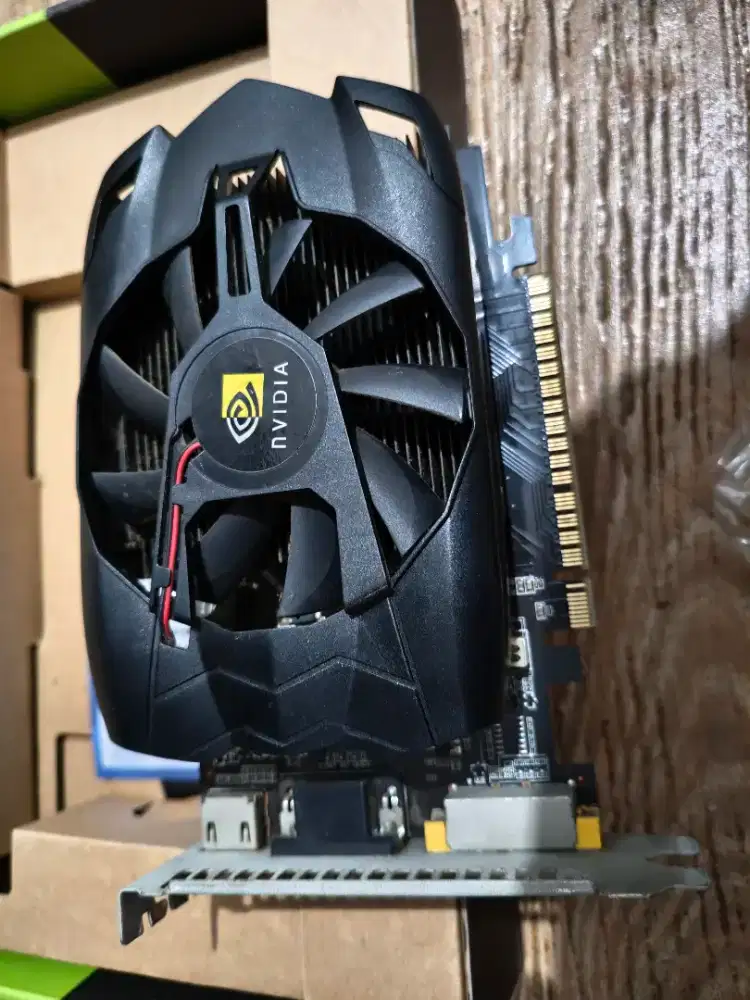 VGA NVIDIA EFFOXPRO GT 730 2GD3