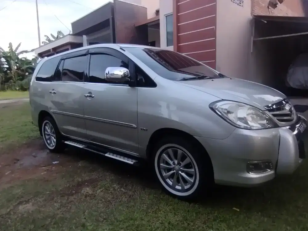 Toyota kijang innova 2006 tipe G