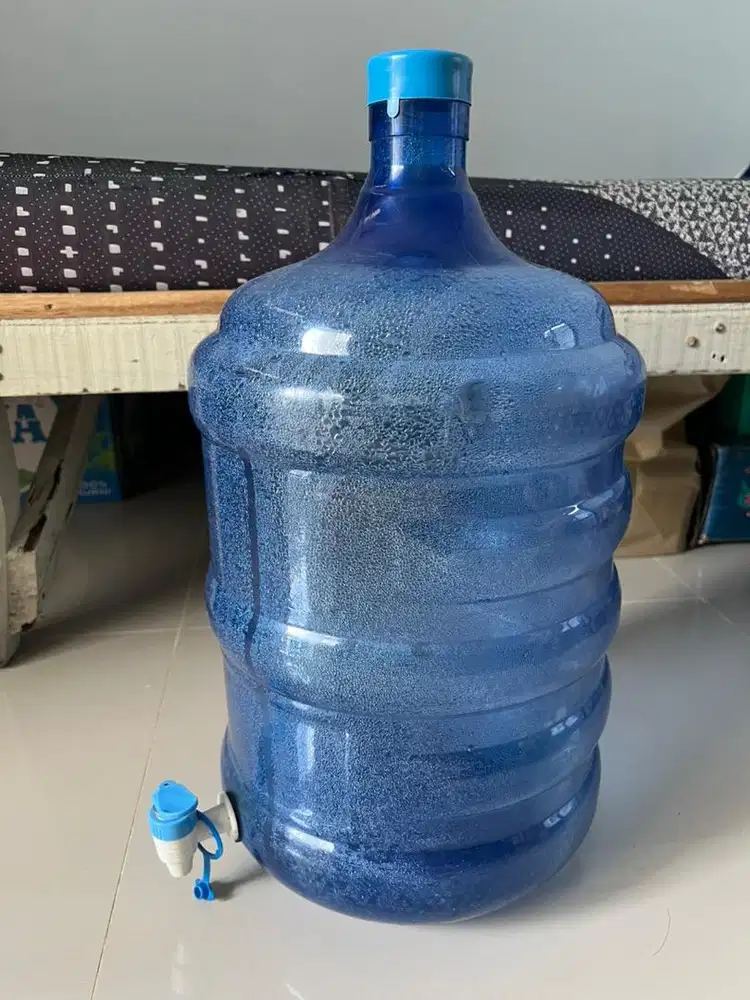 Galon kran air mulus