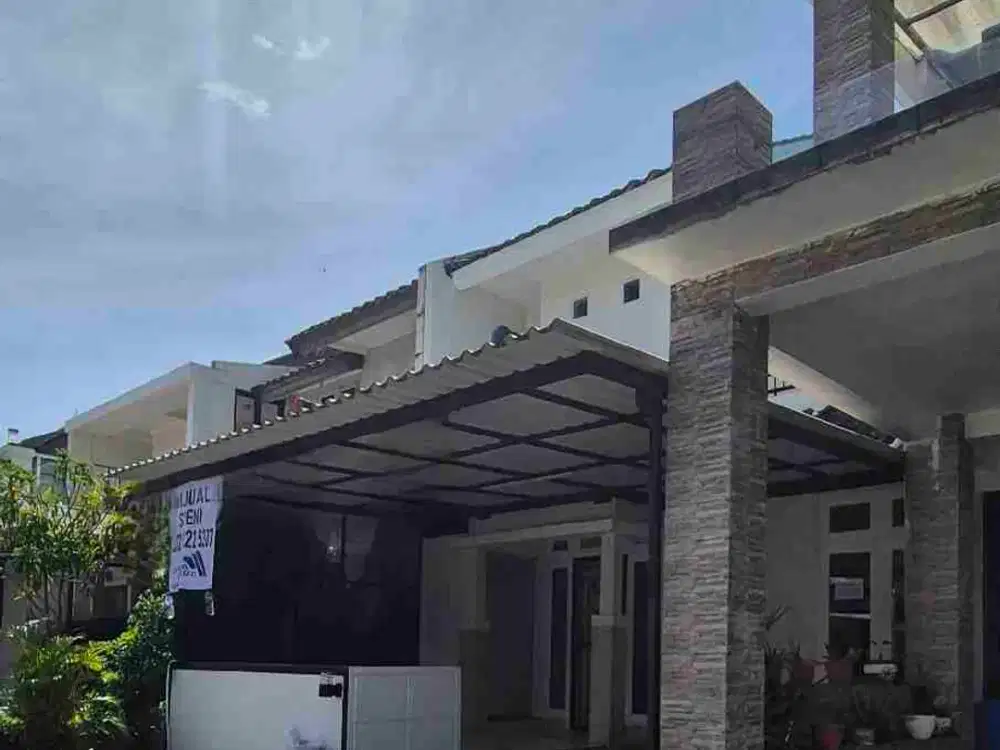 Dijual rumah 2 lantai di Alam Sutera