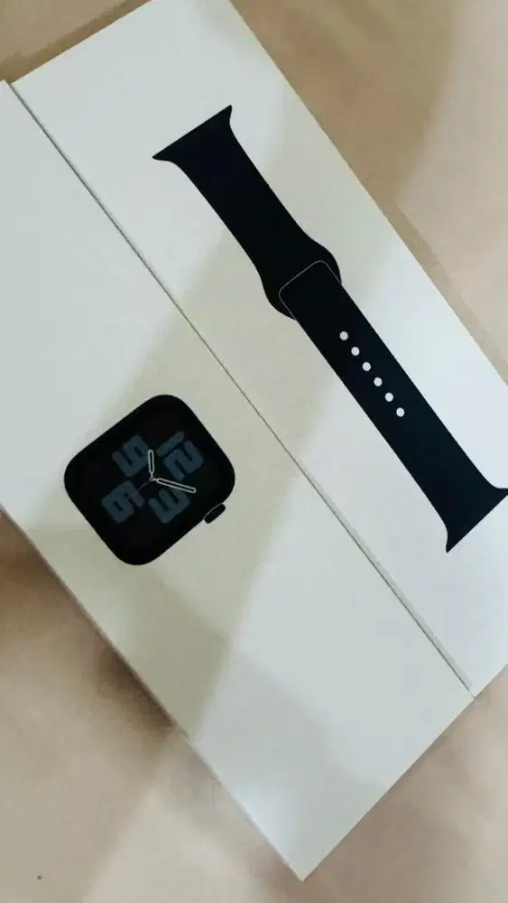 Apple Watch SE (2nd Generation) — BNIB / Brand New In Box