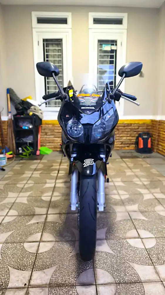 Cbr old 150r thailand karbu