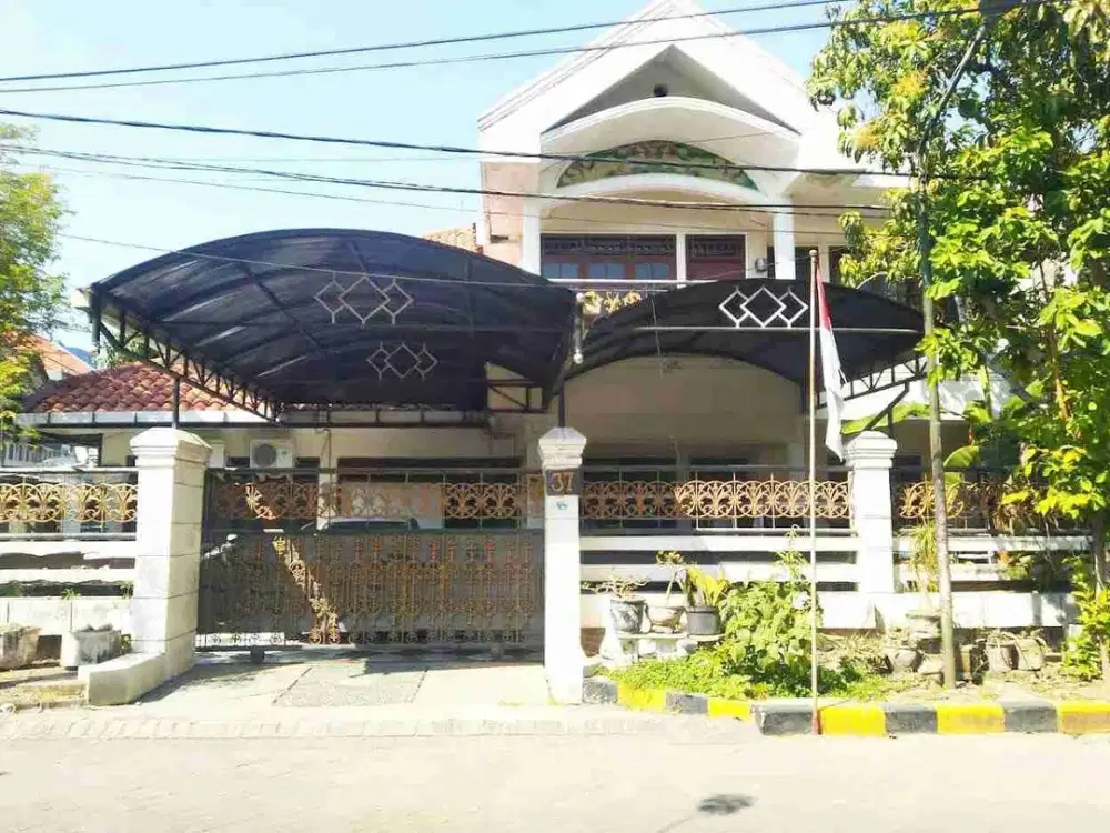 Dijual Rumah Kos dan Ruang Usaha Dukuh Kupang Surabaya Cuann