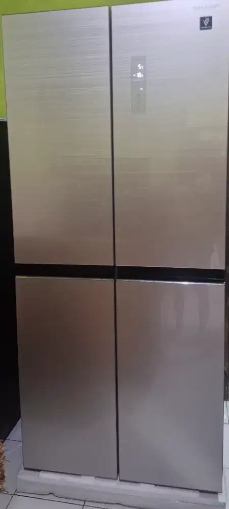 KULKAS 4 PINTU - merk SHARP