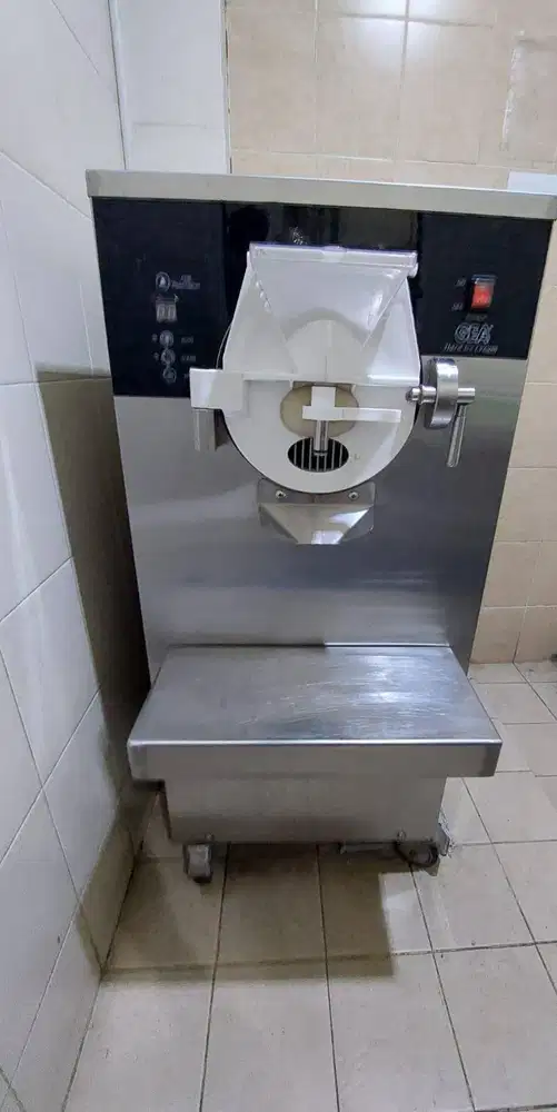 Mesin Es Gelato Hard Ice Cream Gea BY7430