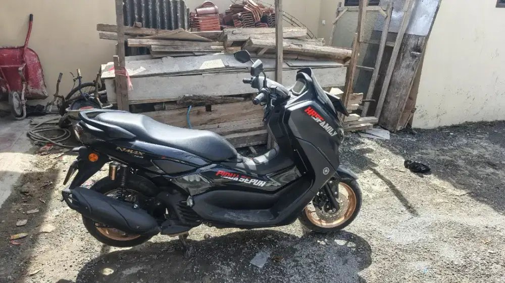 dijual nmax 155 maxi conected/ABS