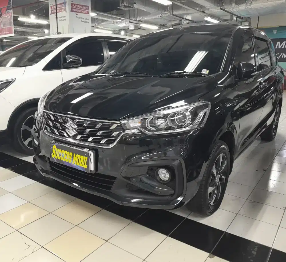 Suzuki Ertiga GX 2023 Hitam Automatic