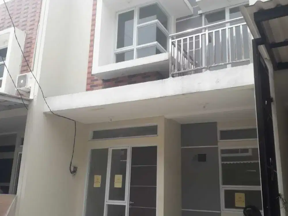 RUMAH 2 LANTAI PESONA ROROTAN CILINCING JAKARTA UTARA