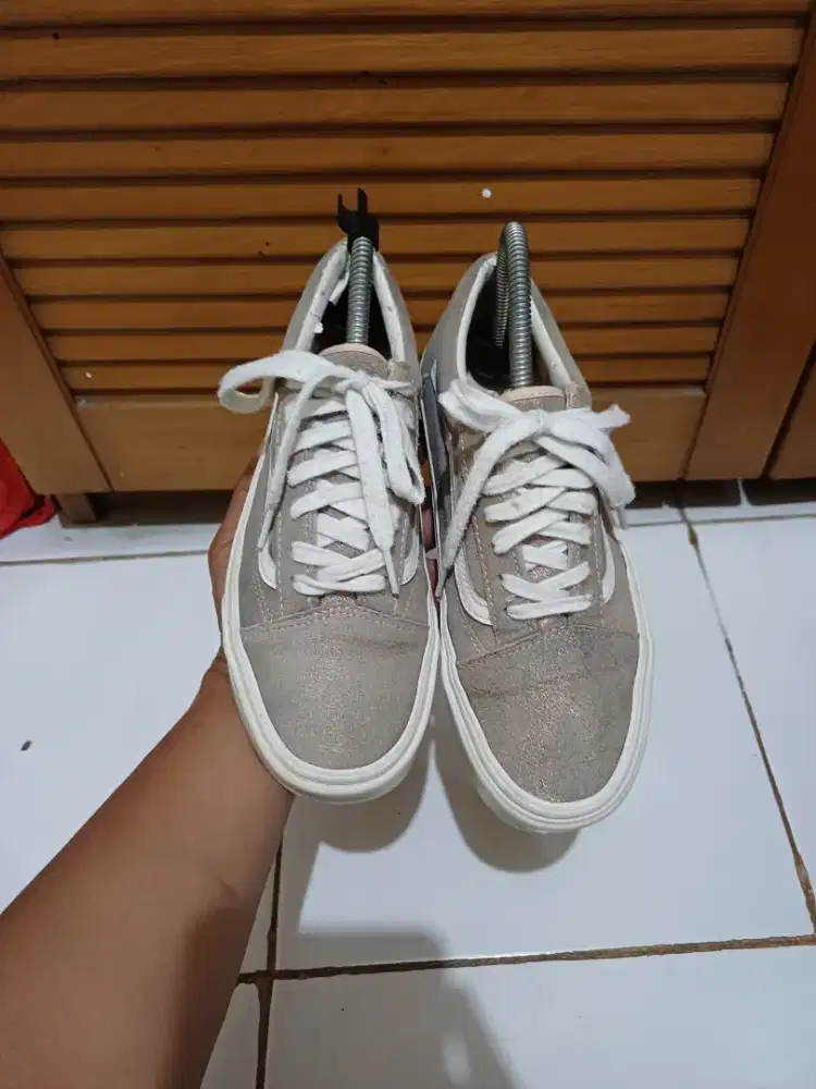Sepatu Vans Old Skool Suede
