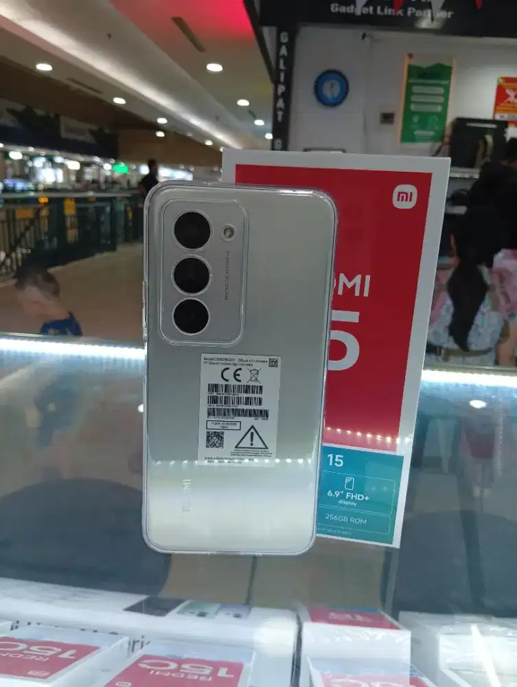 Redmi 15 8/256 Masih baru