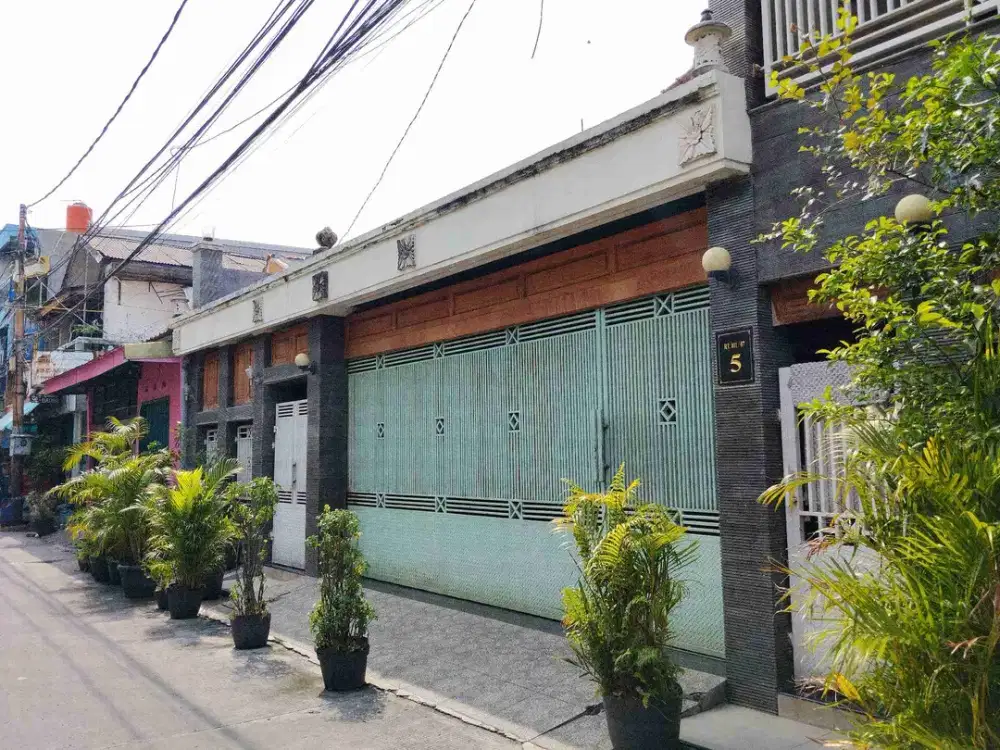 Rumah Lama di Jl Semangka III Jati Pulo Jakarta Barat