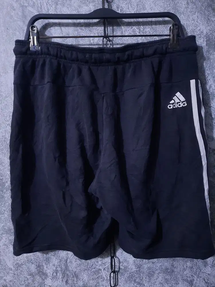 CELANA PENDEK ADIDAS