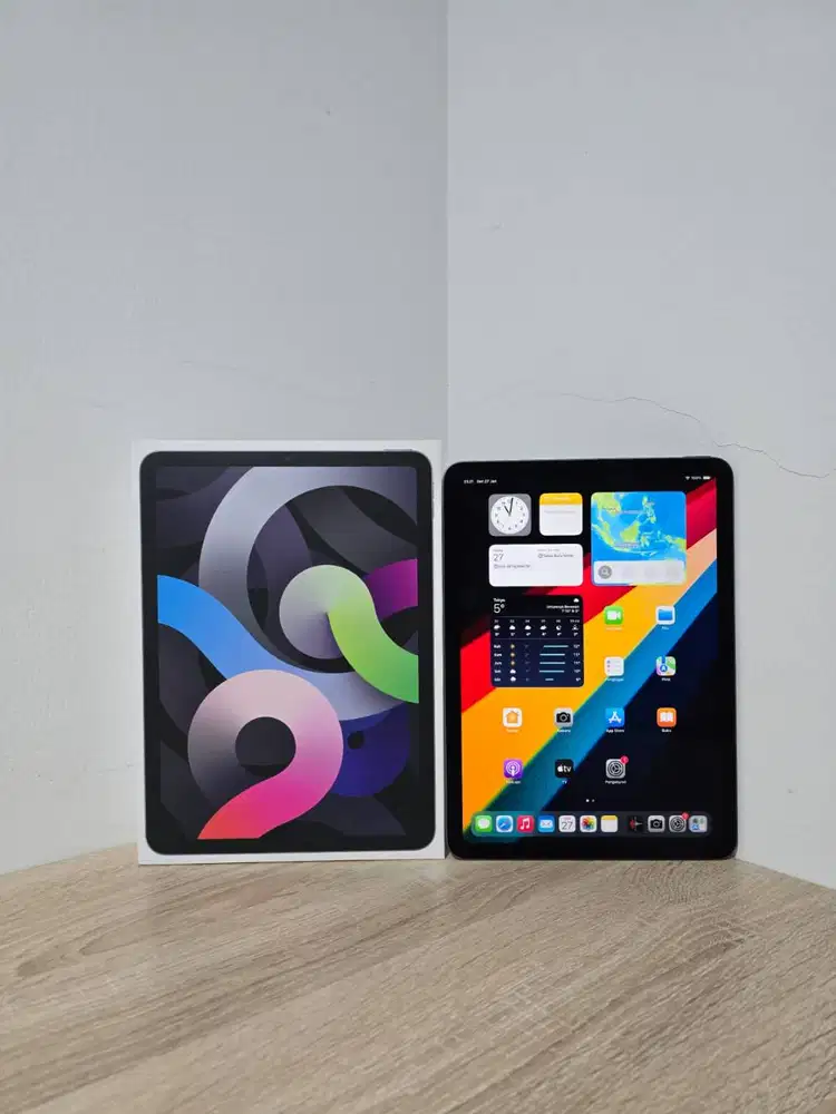 Apple iPad Air 4 256GB 256 GB Wifi Only Fullset Good Condition 2020