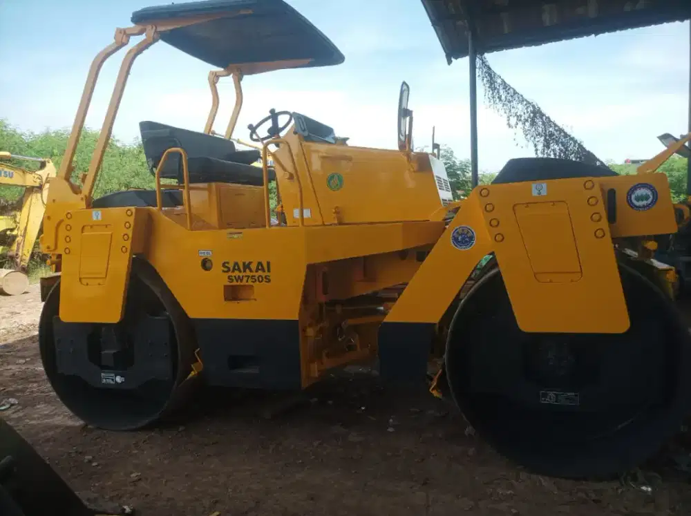 Tandem Sakai SW750S Double Drum Roller build up Jepang