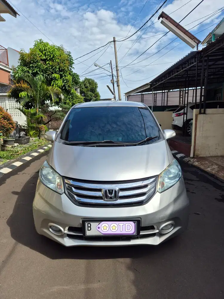 KM 89 RBU, PJK FULL, FREED PSD 2015 A/T, KONDISI SUPER
