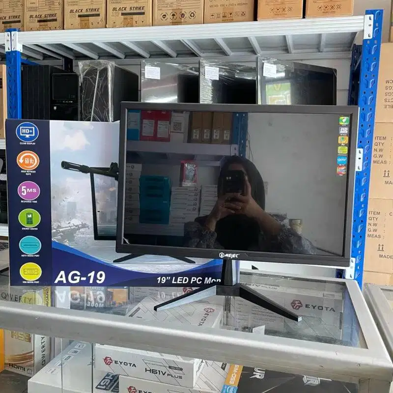 LCD WIDE 19 INC BARU (MEJEC)