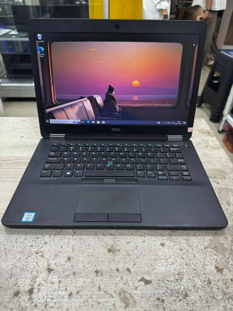 DELL LATITUDE 7470 CORE i5 GEN 6 8/128 GB SECOND