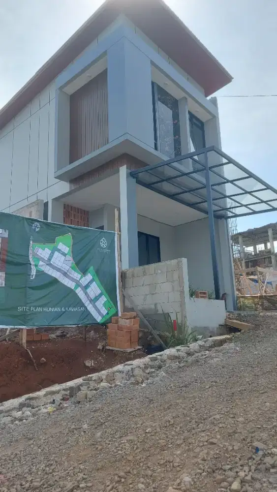 Rumah Villa 2 Lantai ada S Pool dekat Widyatama Gasibu 1,3Man SHM