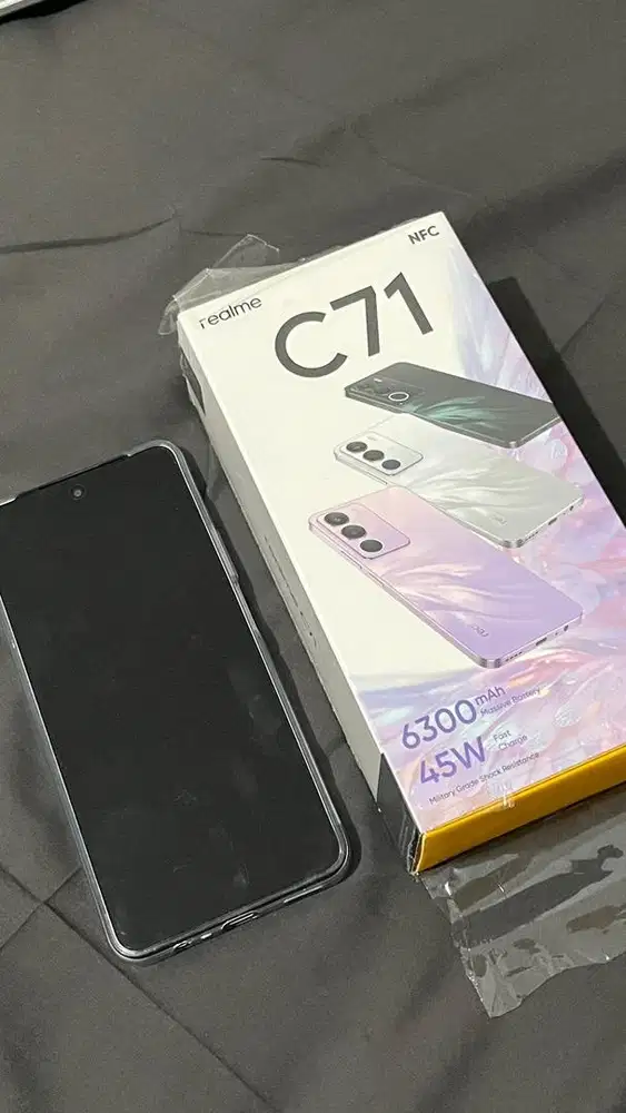 REALME C71 4 + 8 Gb 128 Gb