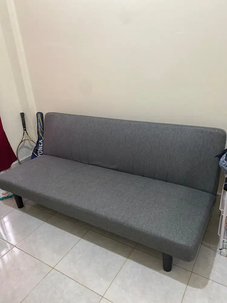Sofa Bed. Bekas jual cepat mau pindah