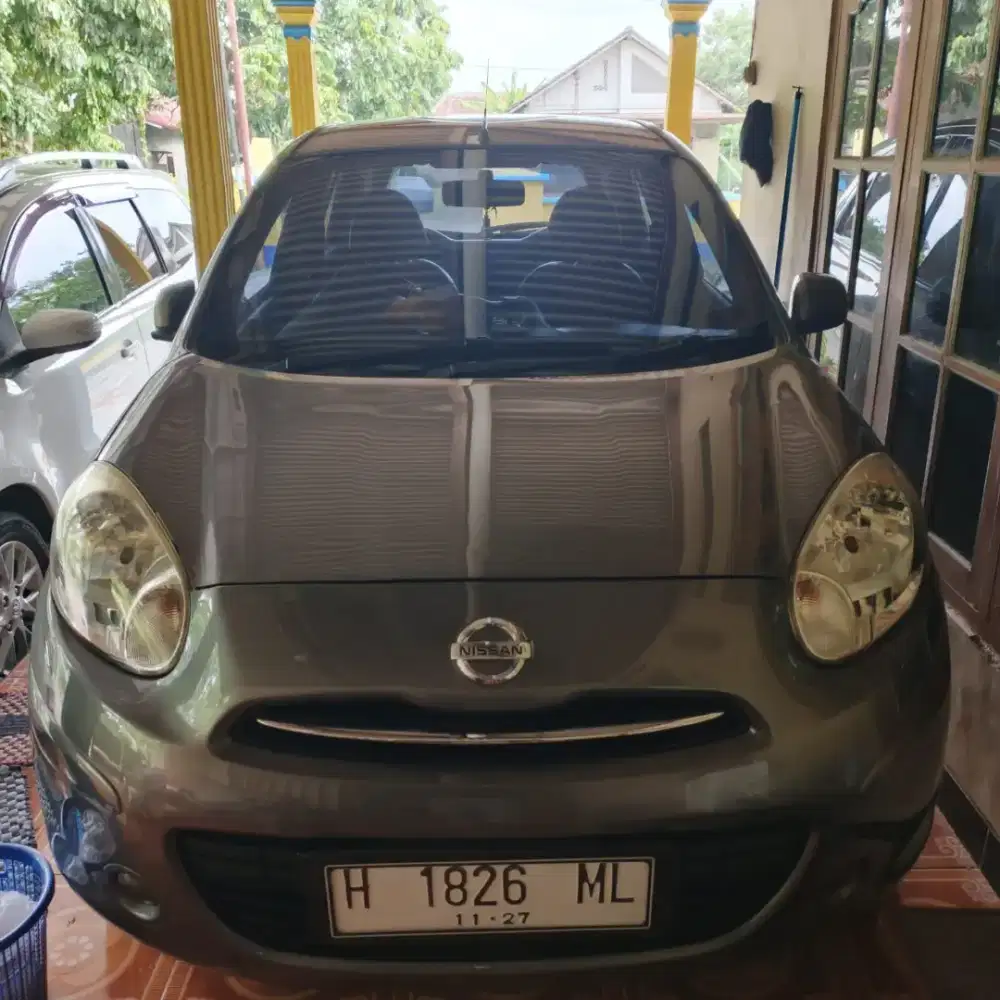 Nissan March XS Automatic Tahun 2012