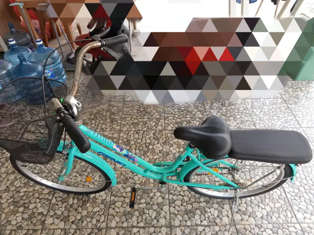 Dijual NEGO Sepeda Genio Celesta 24 Inch ada Keranjang