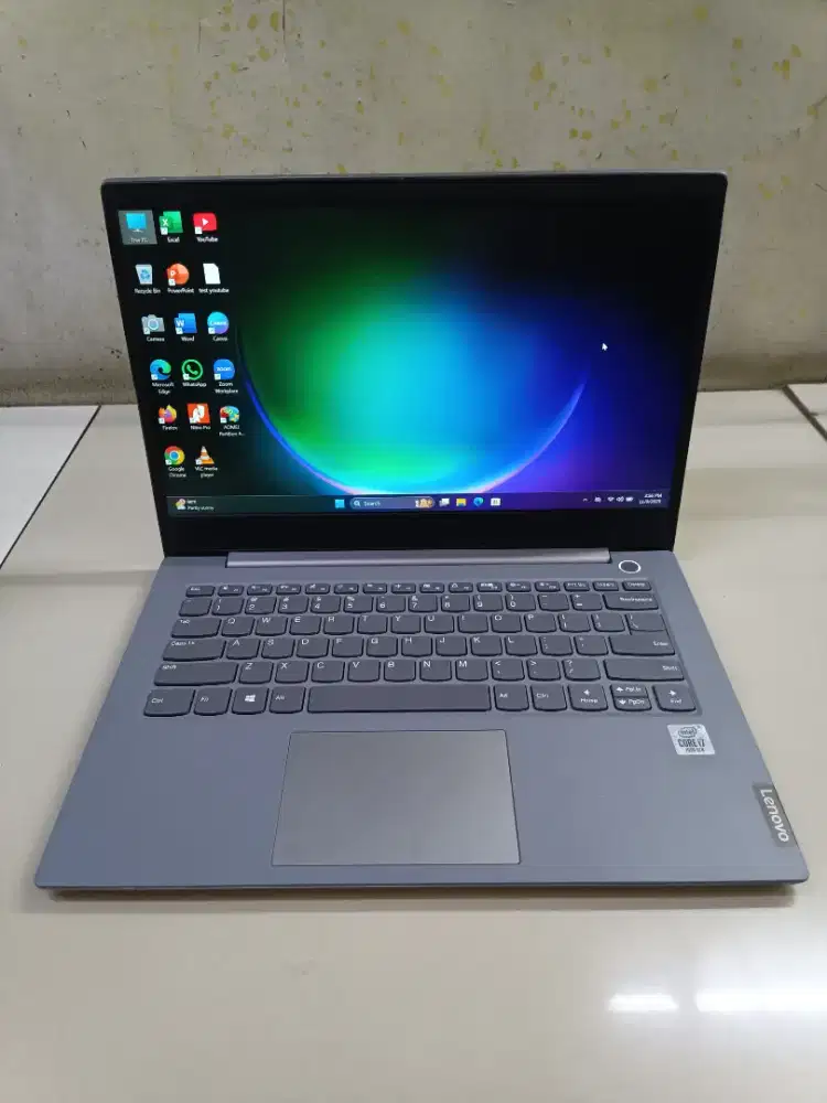 Lenovo thinkbook, Core i7 gen 10, Ram 8Gb, ssd 512gb, layar 14 inch
