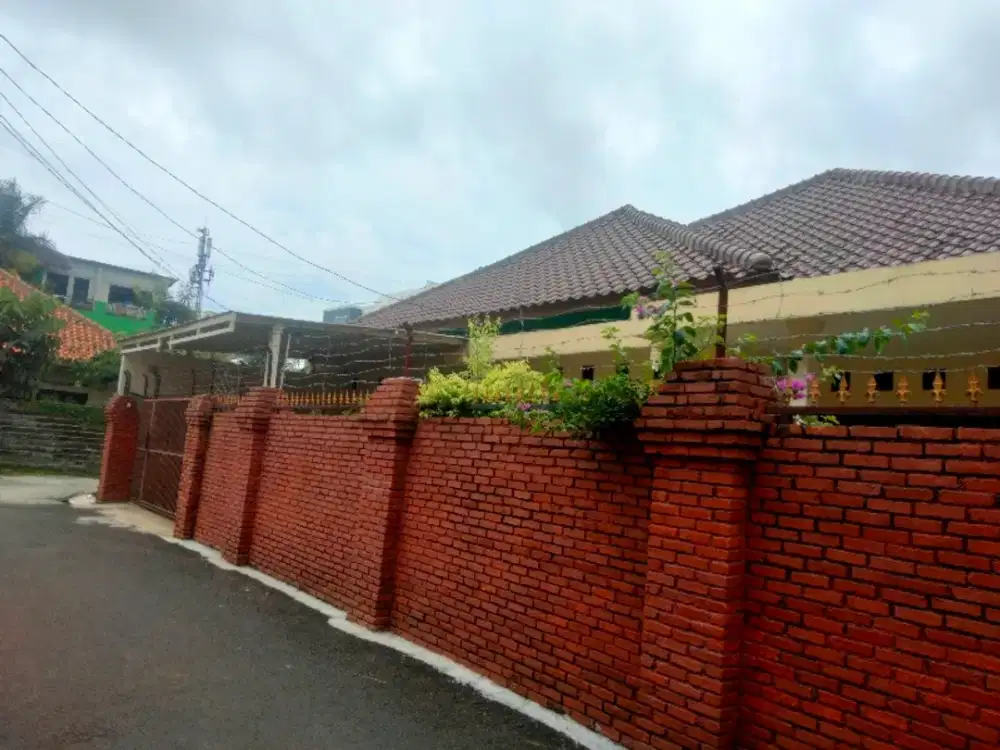 Jual Rumah Asri di Srengseng Sawah Jagakarsa Jaksel luas 378m