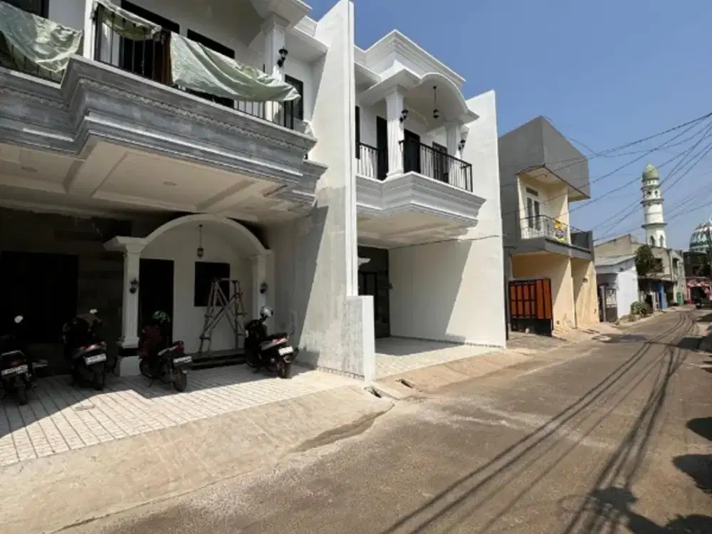 Rumah Baru 2 Lantai Type American Classl di  Tanah Baru beji 