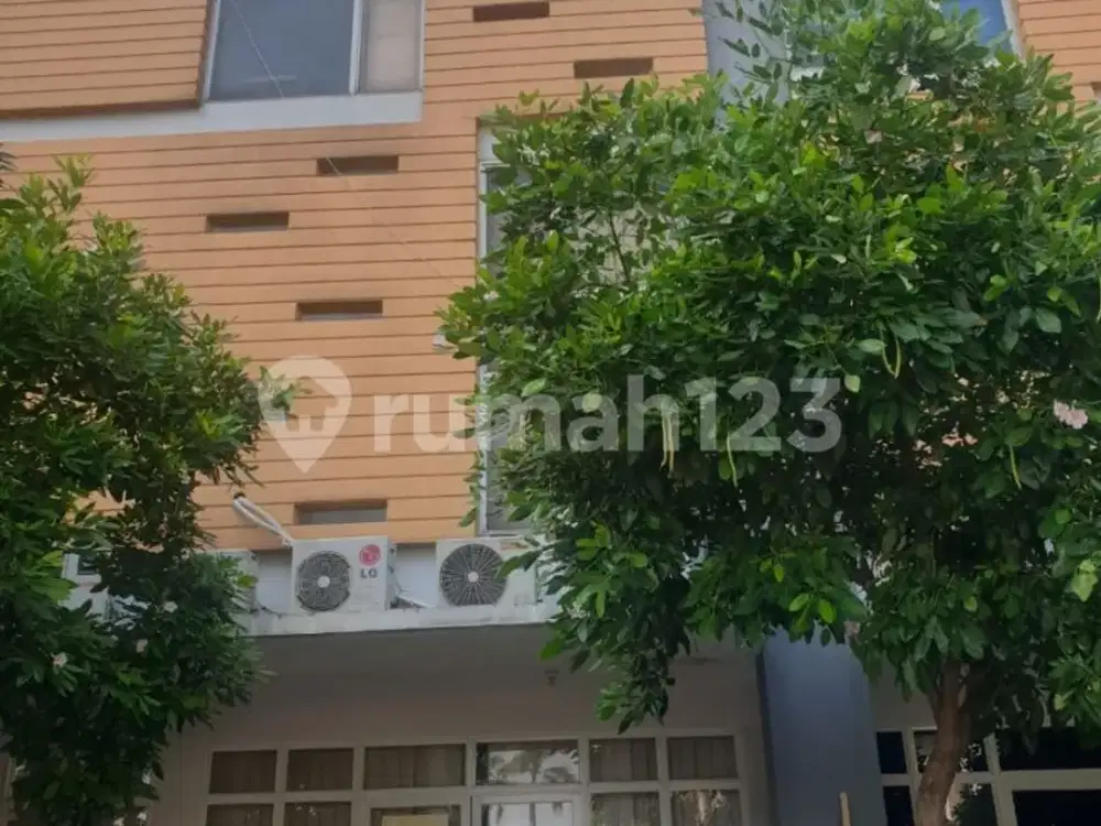 RUKO 3 LANTAI CINERE BELLEVUE! LUAS EFEKTIF 221 M SHM RUKO INVESTASI PREMIUM