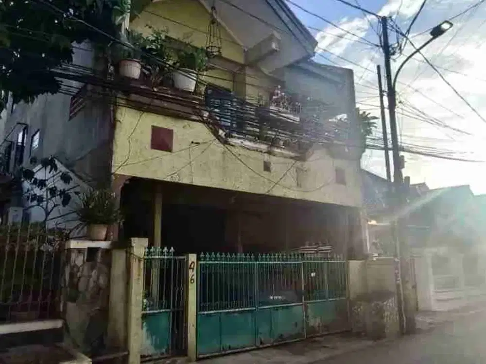 Rumah Lama di Jl Kemuning Dalam 1 Ps Minggu Jakarta Selatan
