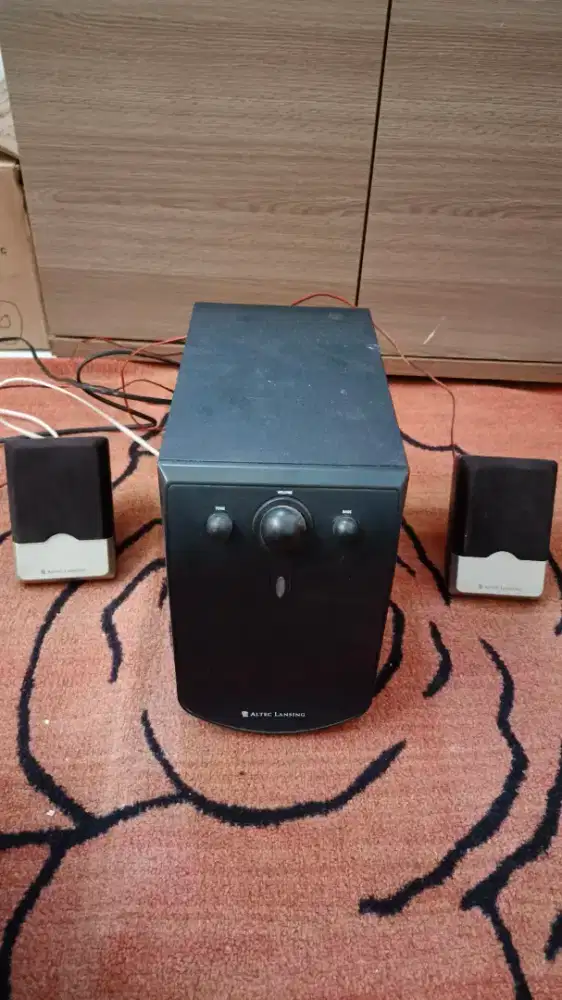 altec lansing, masih joss