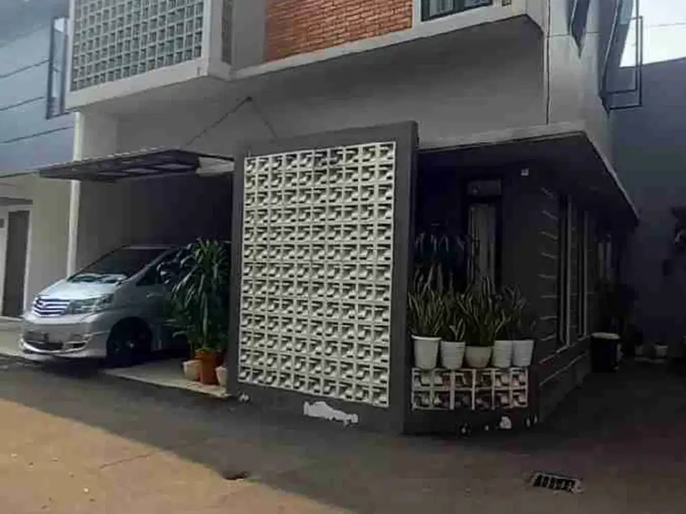 DI JUAL MURAH RUMAH SERENGSENG SAWAH JAGAKARSA JAKARTA SELATAN